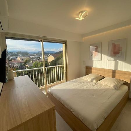 T2 Au Calme, Proche Des Plages, Climatise Et Parking Prive Cagnes-sur-Mer Exterior foto
